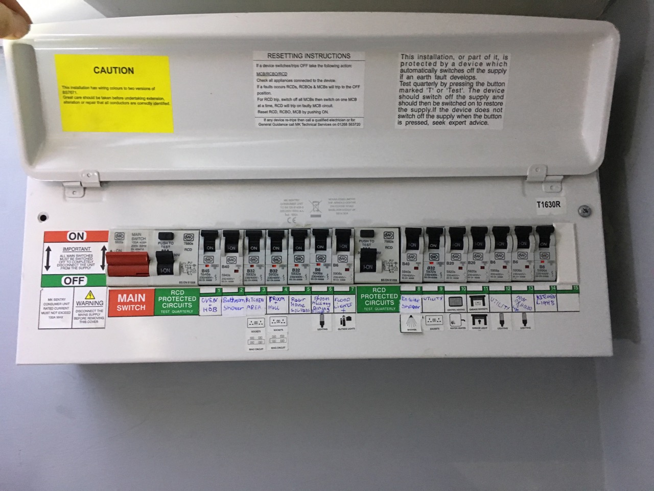 MK Split Load Consumer Unit