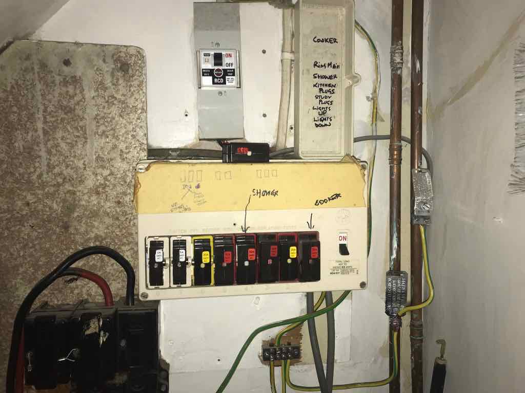 Old Fusebox