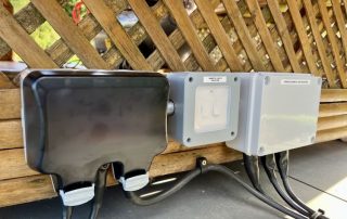 Tiki hut electrics