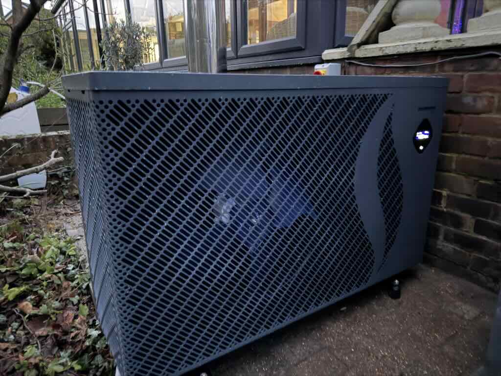 Swimming Pool ASHP Wiring – JDH Electrics – Electrician in Kent, Suffolk & Cambridgeshire Swimming Pool ASHP Wiring - JDH Electrics - Electrician in Kent, Suffolk & Cambridgeshire